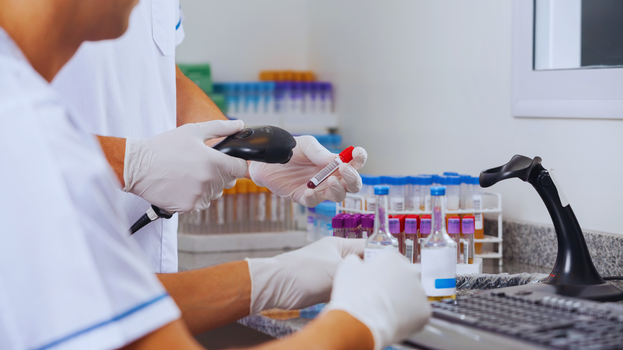 bar-code-printing-and-marking-UV-inkjet-inks-img